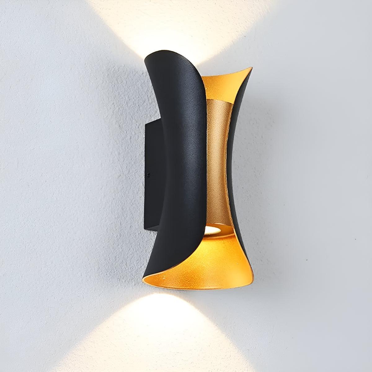 Curved Outdoor Wall Light With Up and Down Fixture