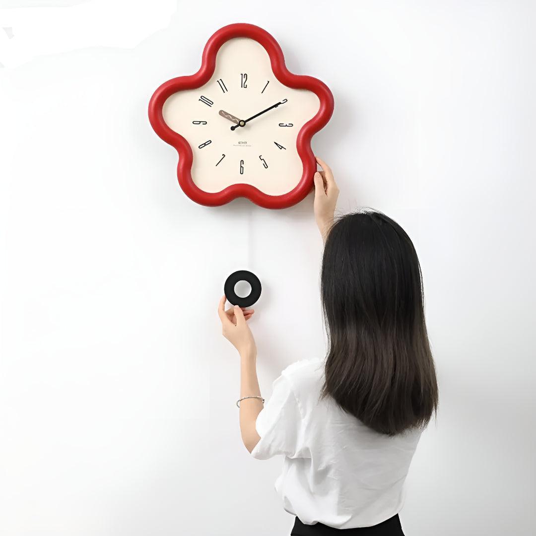 Decorative Flower Wall Clock With Silent Pendulum Design