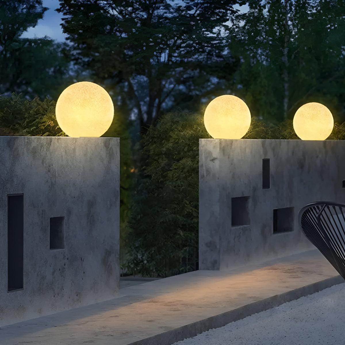 Modern Round Moon Globe Outdoor Light for Fence Posts