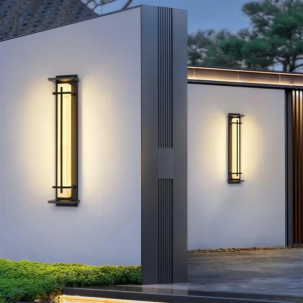 Outdoor Alabaster Wall Light With Vertical Cage Design