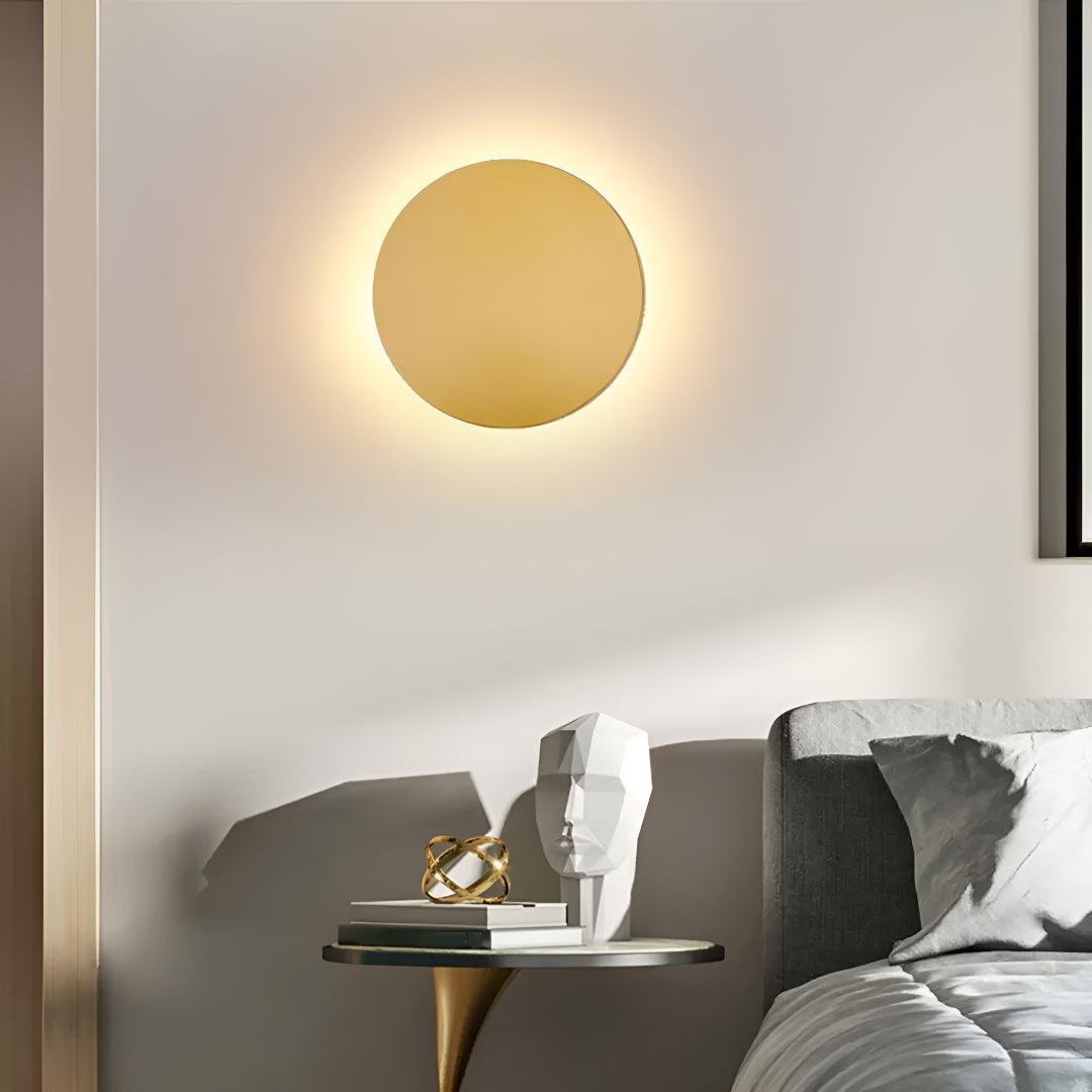 Round Metal LED Wall Mounted Light with Ambient Glow