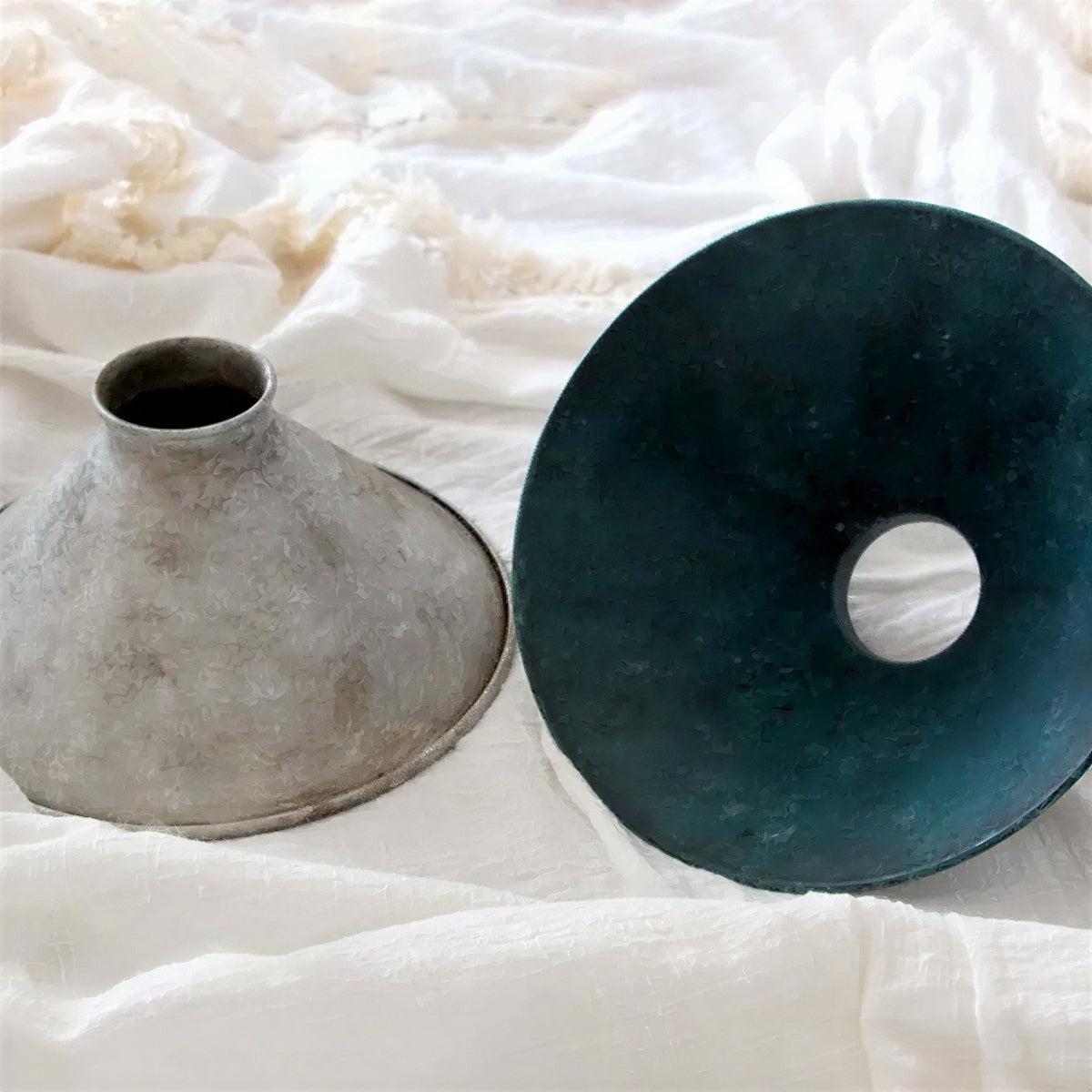 Rustic Kitchen Island Pendant Light With Cone Lamp Design